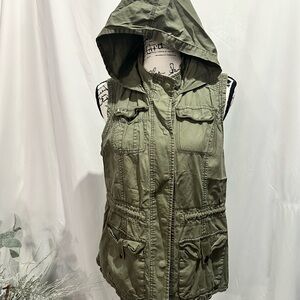 Olive Hooded Utility Vest